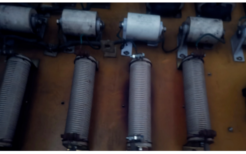 贵阳万搏体育在线注册,万搏体育（中国）-电工最怕软故障，但是修好的那一刻，很骄傲！